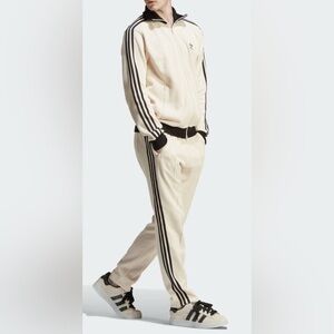 Adidas Unisex original superstar Cream Track Pants NWOT